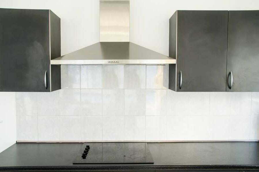 kitchen extractor hood. Canada Countertops 1